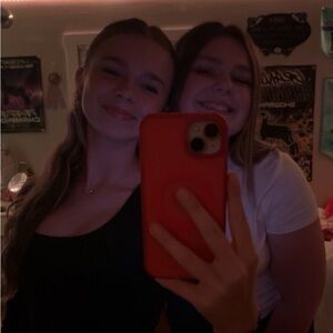 Meet your Posher, Molly